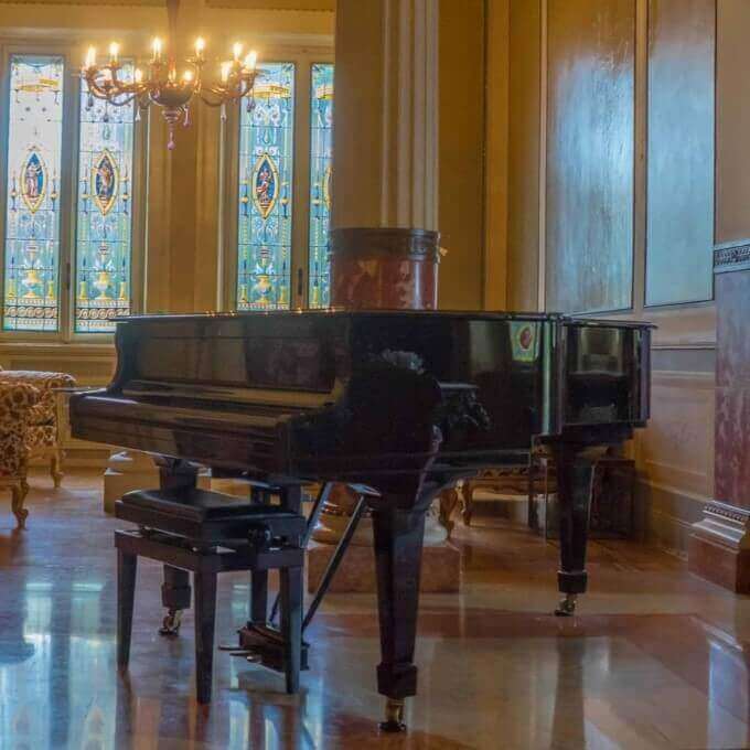 piano moving services near me east weymouth ma