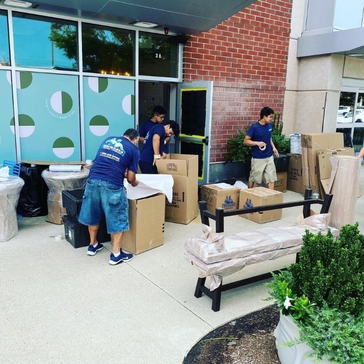 Roxbury Crossing MA Furniture Movers