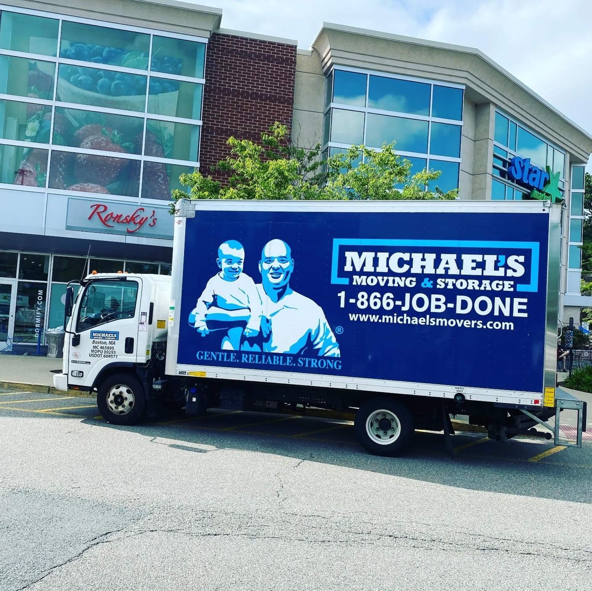 Moving team working